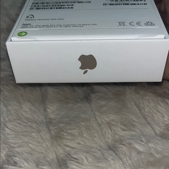 AT&T Apple iPhone 16 Pro 128GB - Picture 3 of 6